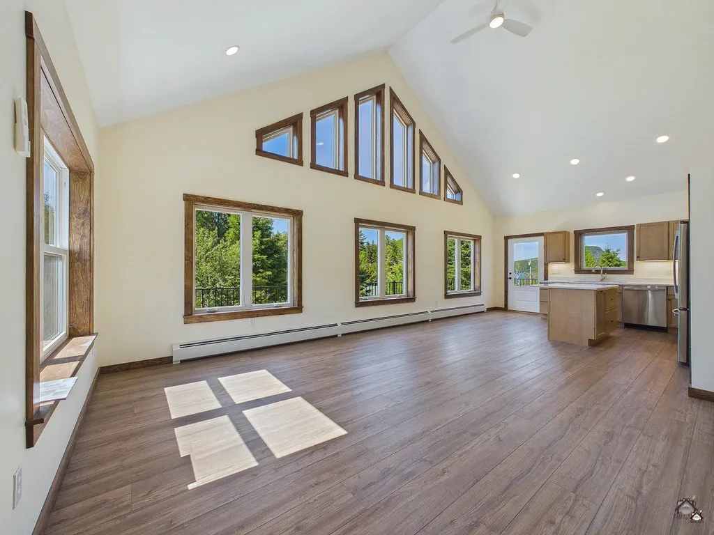 4046 Rockwood Road Rockwood T1 R1 Nbkp ME 04478