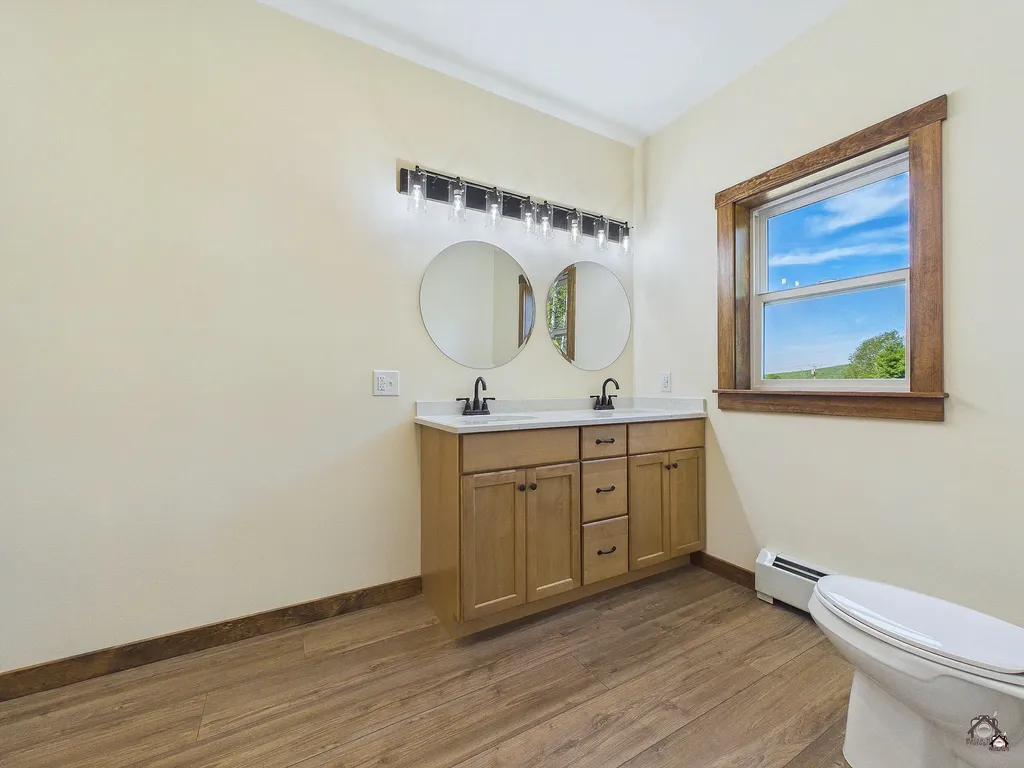 4046 Rockwood Road Rockwood T1 R1 Nbkp ME 04478