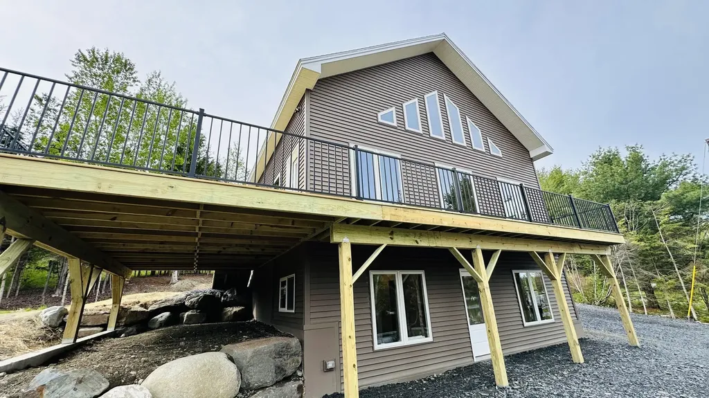 4046 Rockwood Road Rockwood T1 R1 Nbkp ME 04478