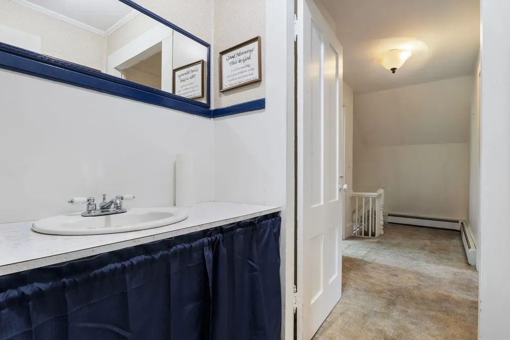 10 Varney Street Lebanon ME 04027
