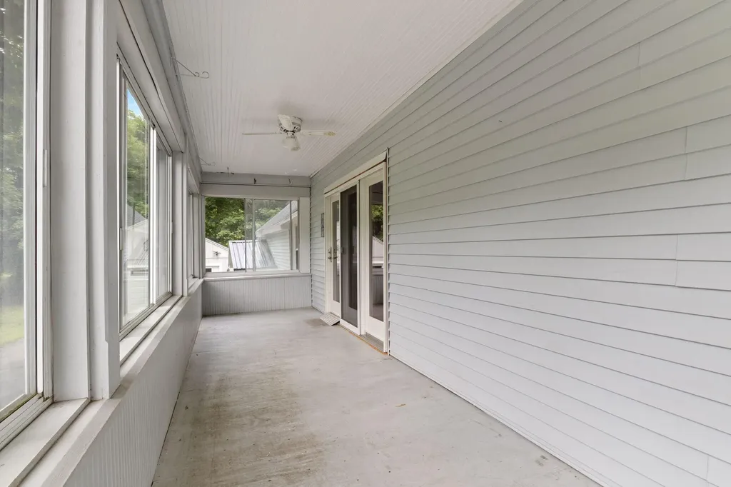 10 Varney Street Lebanon ME 04027