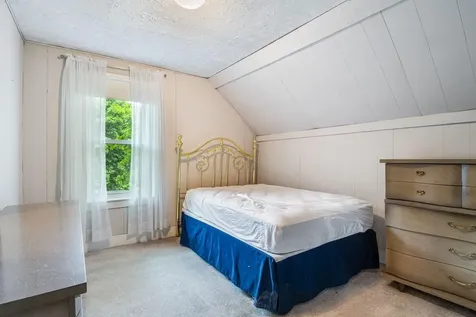 10 Varney Street Lebanon ME 04027
