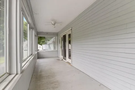 10 Varney Street Lebanon ME 04027
