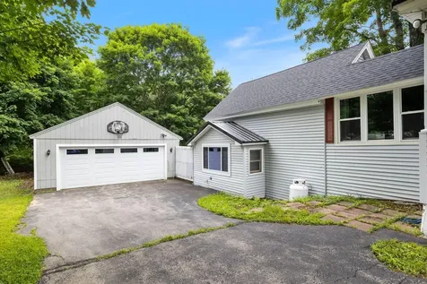 10 Varney Street Lebanon ME 04027