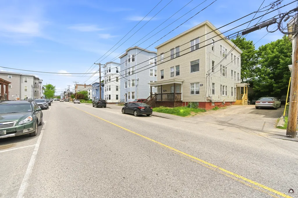 166 Bartlett Street Lewiston ME 04240