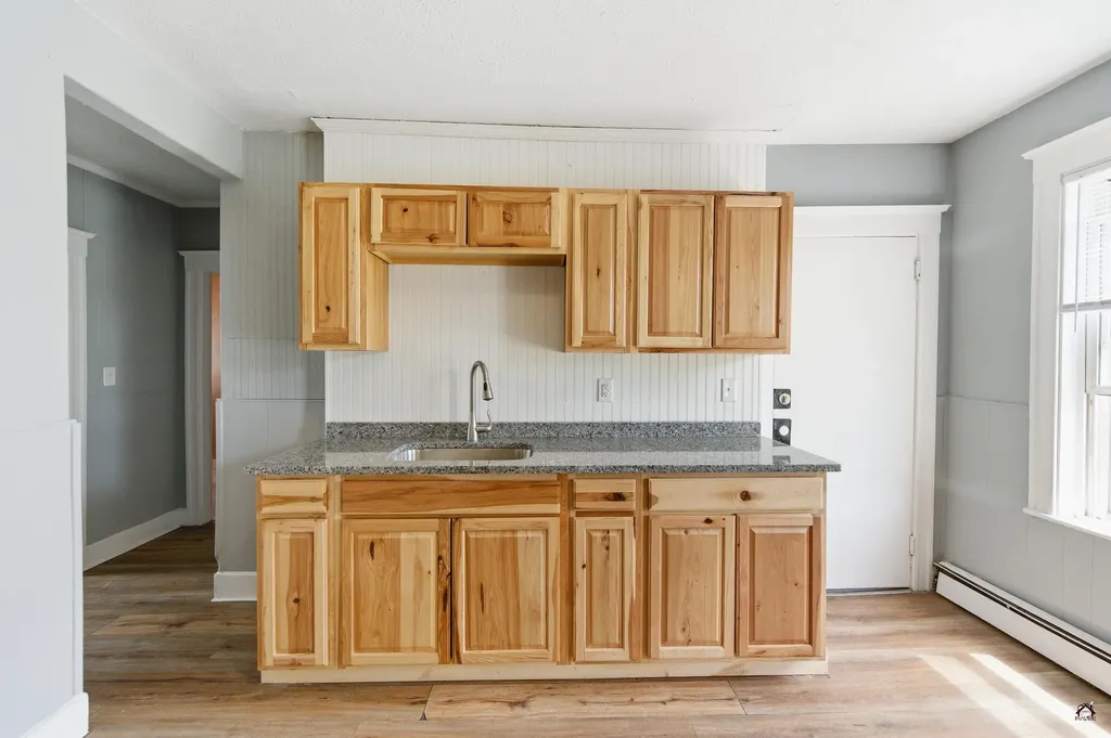 166 Bartlett Street Lewiston ME 04240