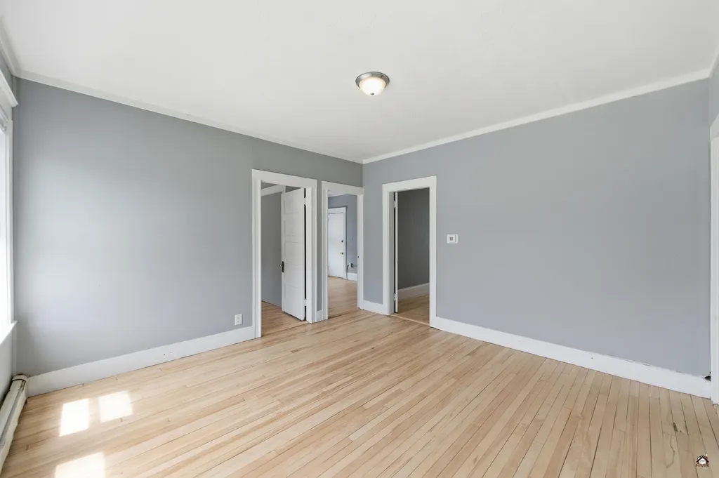166 Bartlett Street Lewiston ME 04240