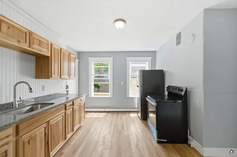 166 Bartlett Street Lewiston ME 04240