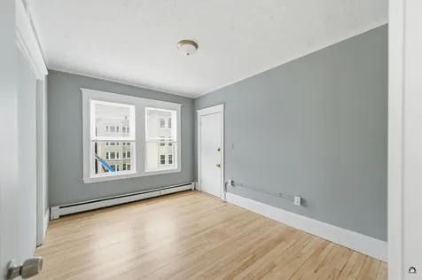166 Bartlett Street Lewiston ME 04240