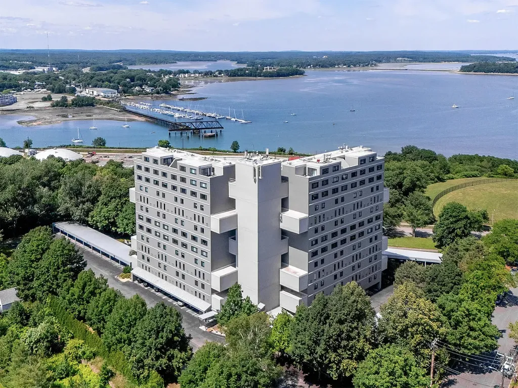 340 Eastern Promenade Portland ME 04101