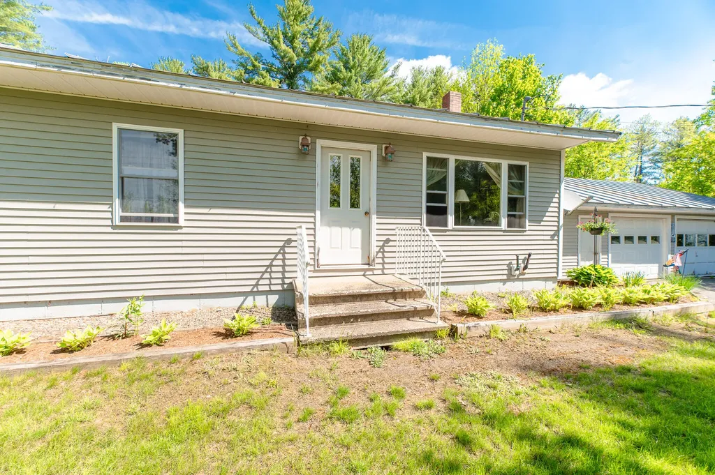 41 Mountain View Road Kingfield ME 04947