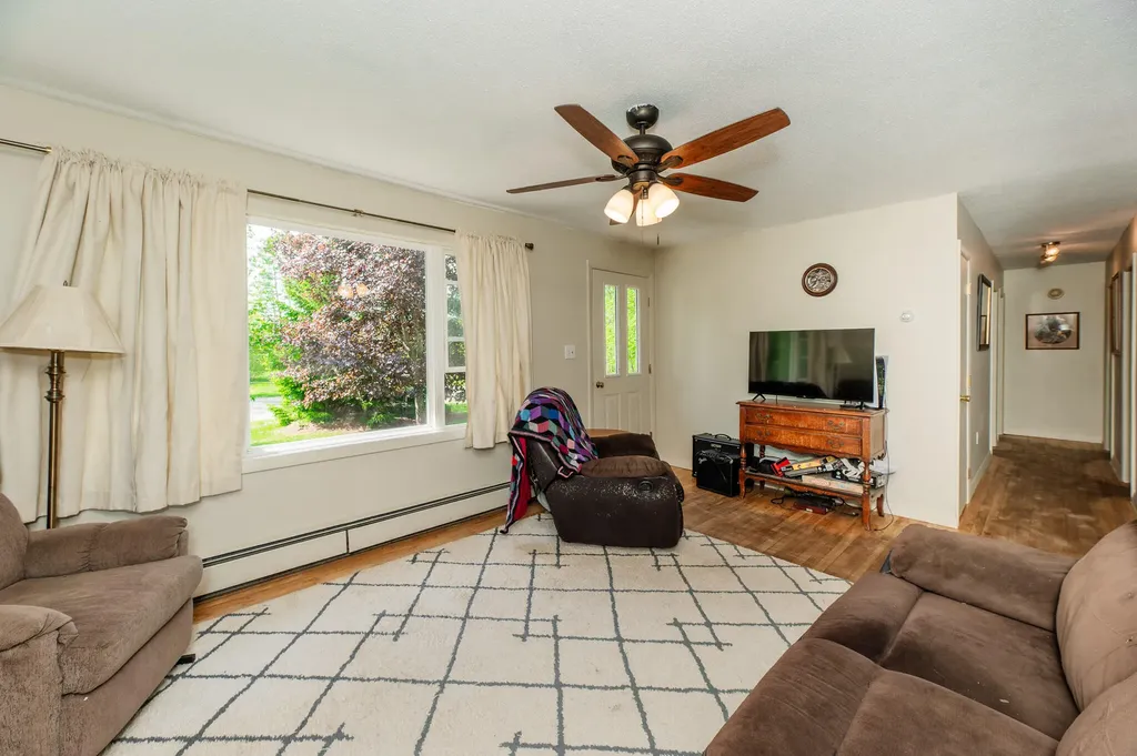 41 Mountain View Road Kingfield ME 04947
