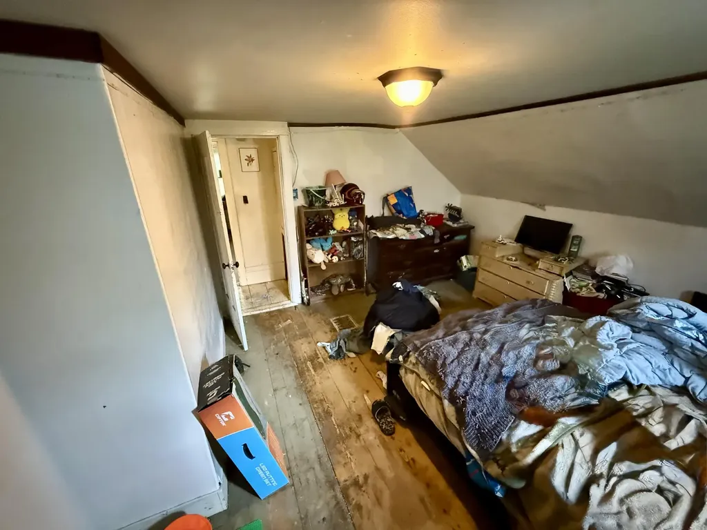 11 Orchard Street Dexter ME 04930