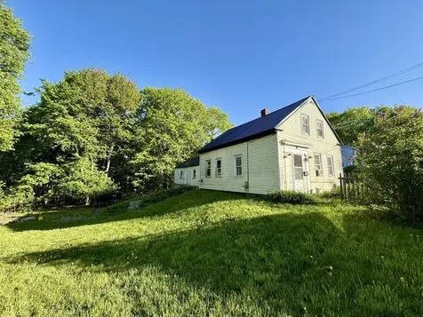 11 Orchard Street Dexter ME 04930