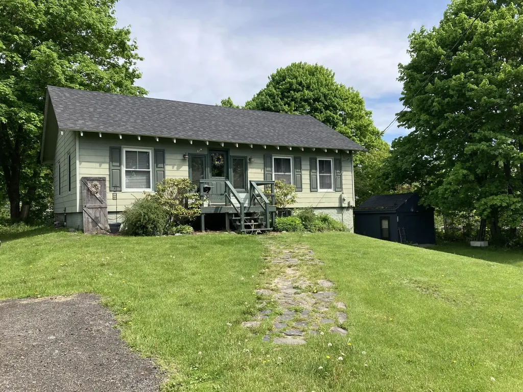 29 Prescott Street Rockland ME 04841