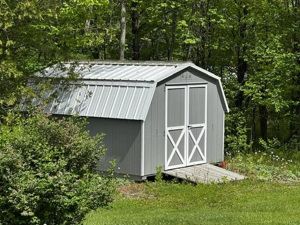 22 Union Street Skowhegan ME 04976