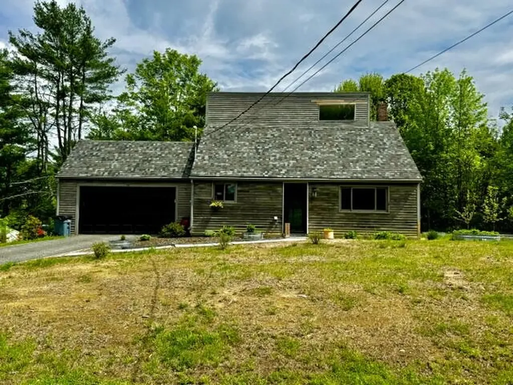 22 Union Street Skowhegan ME 04976