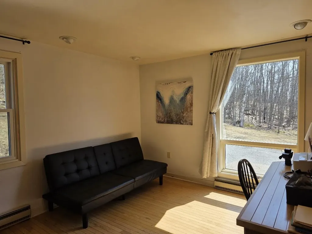 40 Skyline Drive Holden ME 04429