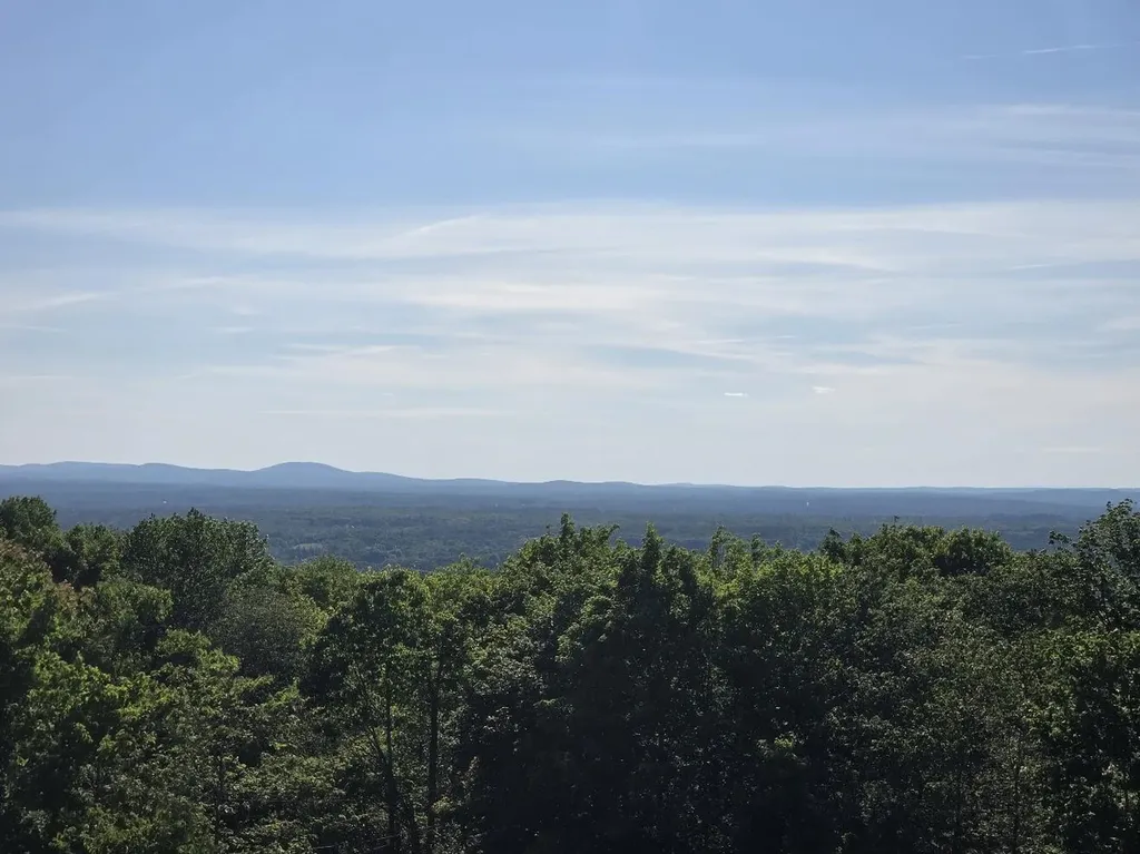 40 Skyline Drive Holden ME 04429
