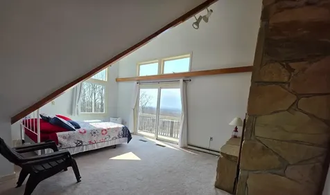 40 Skyline Drive Holden ME 04429