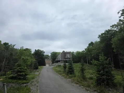 40 Skyline Drive Holden ME 04429