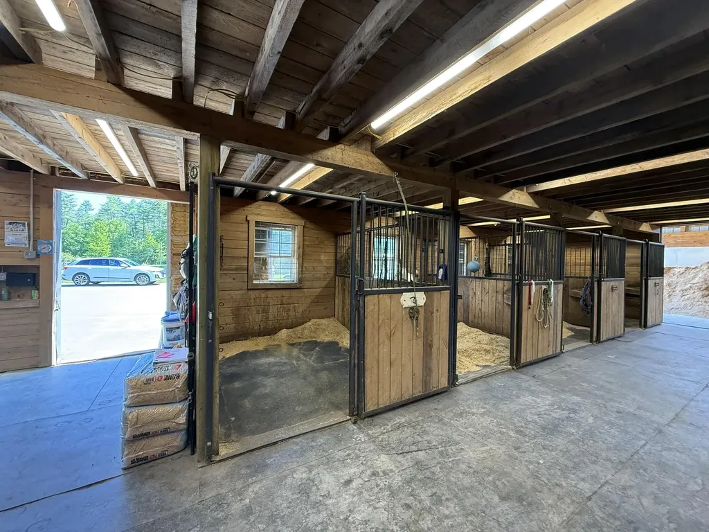 951 Limerick Road Arundel ME 04046
