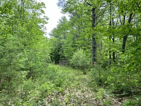 33 Serenity Lane Topsham ME 04086