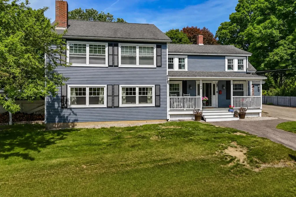 43 Pleasant Street North Berwick ME 03906