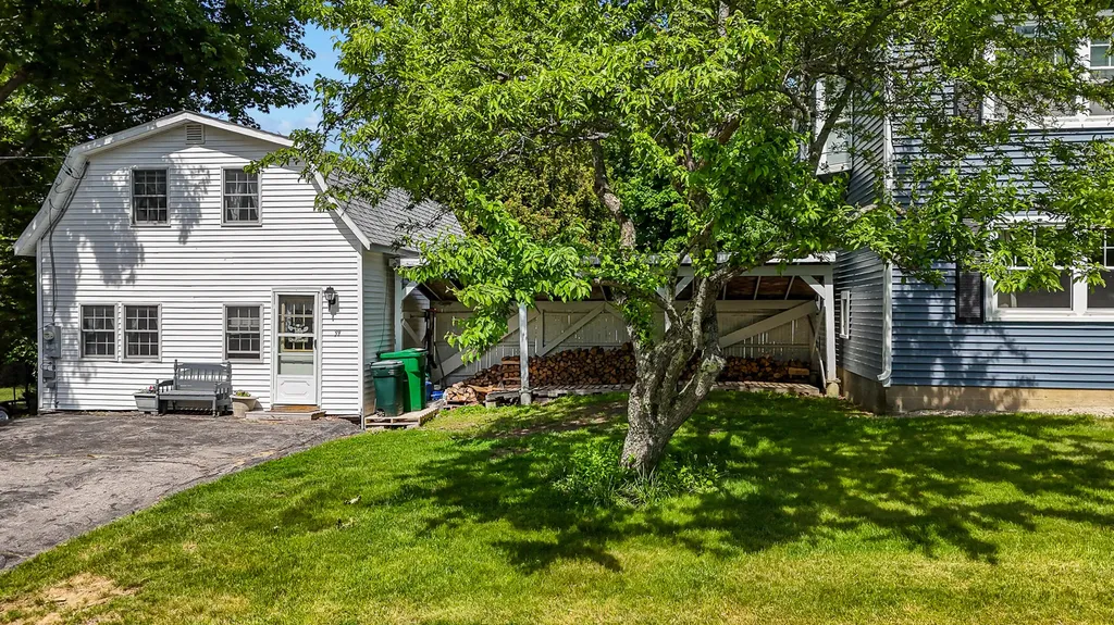 43 Pleasant Street North Berwick ME 03906