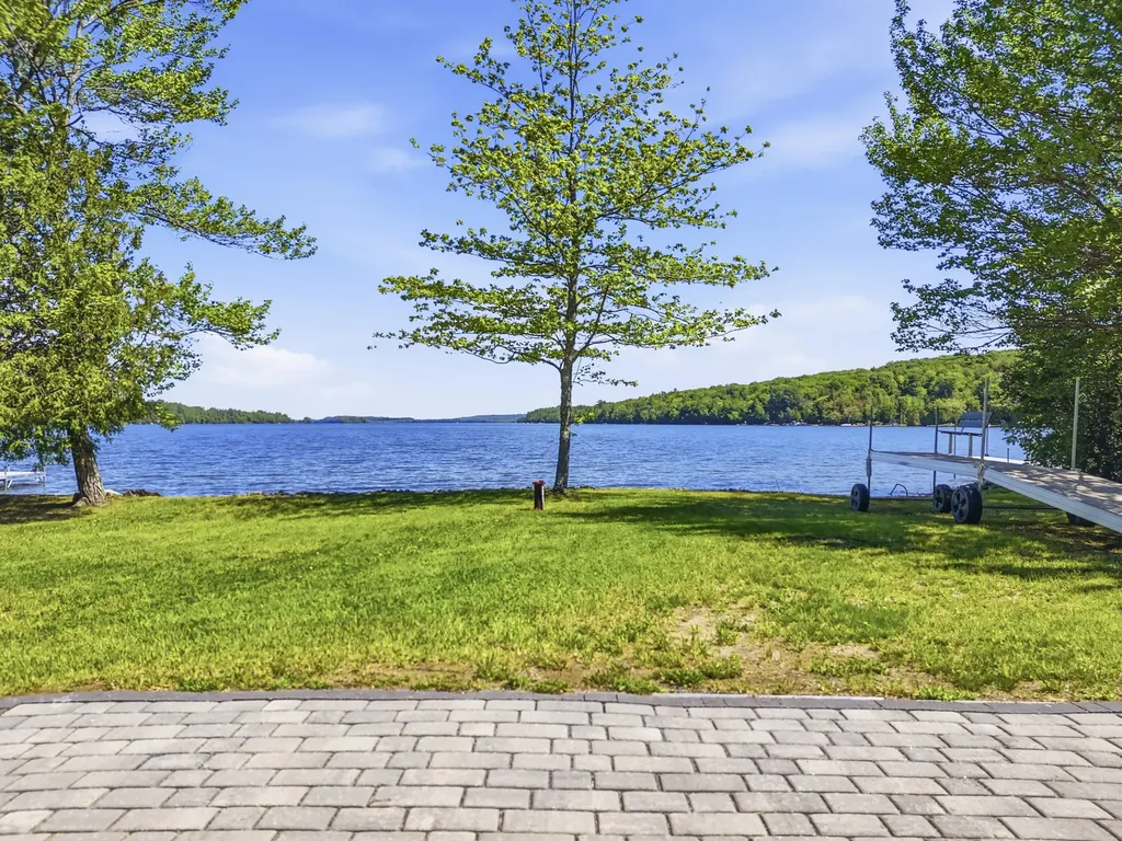 102 Pinkhams Cove Road Belgrade ME 04917