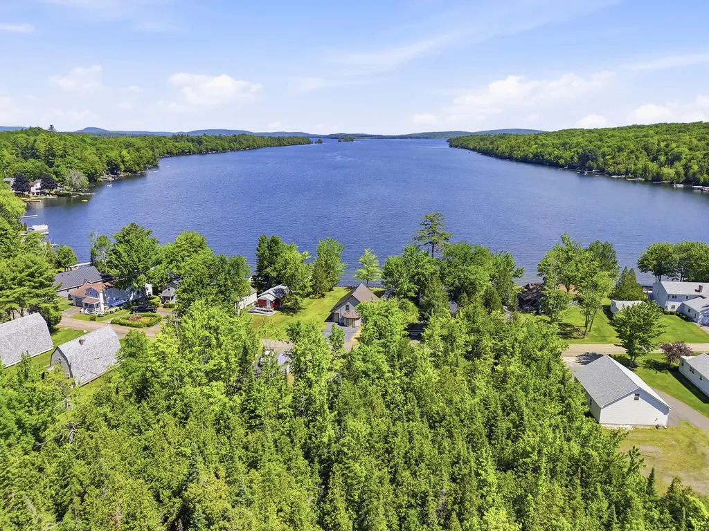 102 Pinkhams Cove Road Belgrade ME 04917