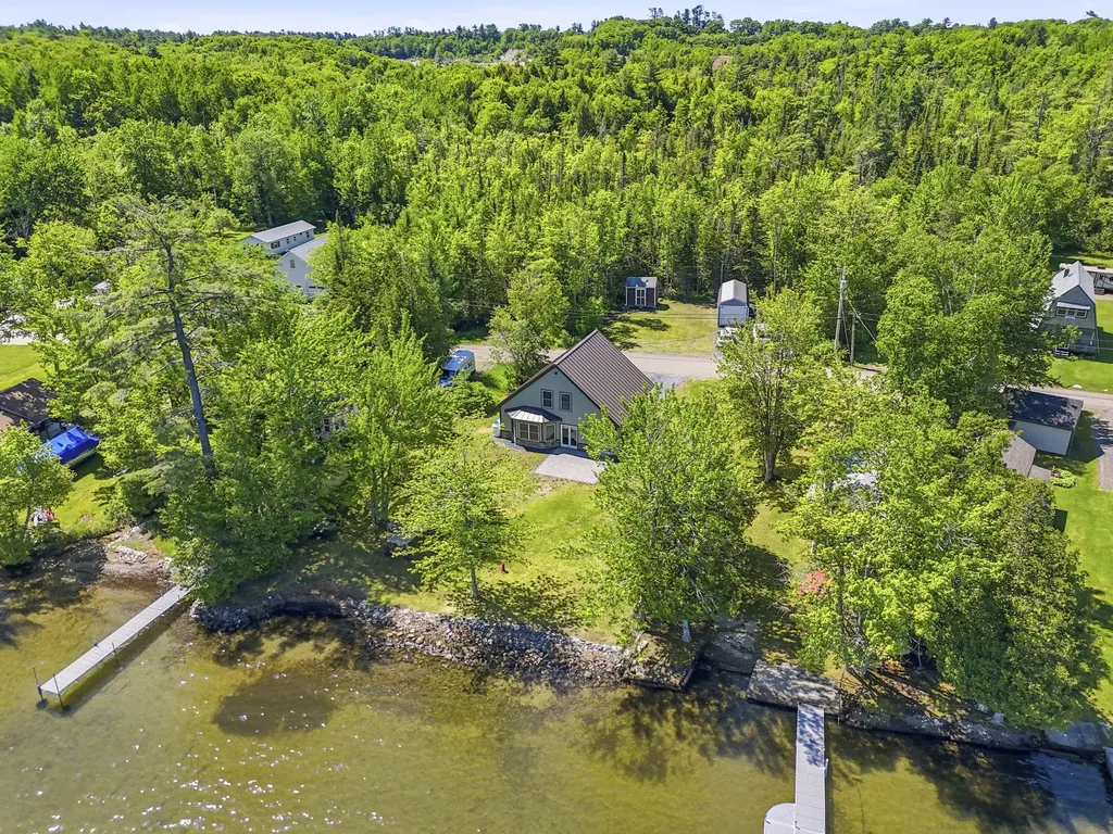 102 Pinkhams Cove Road Belgrade ME 04917