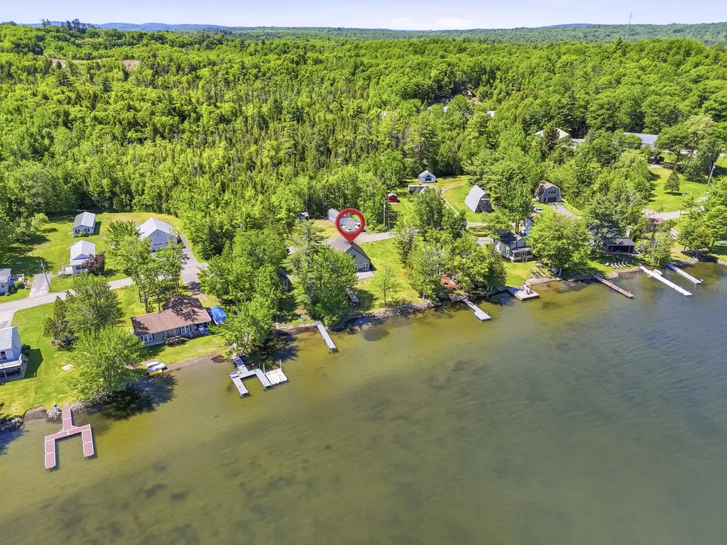 102 Pinkhams Cove Road Belgrade ME 04917