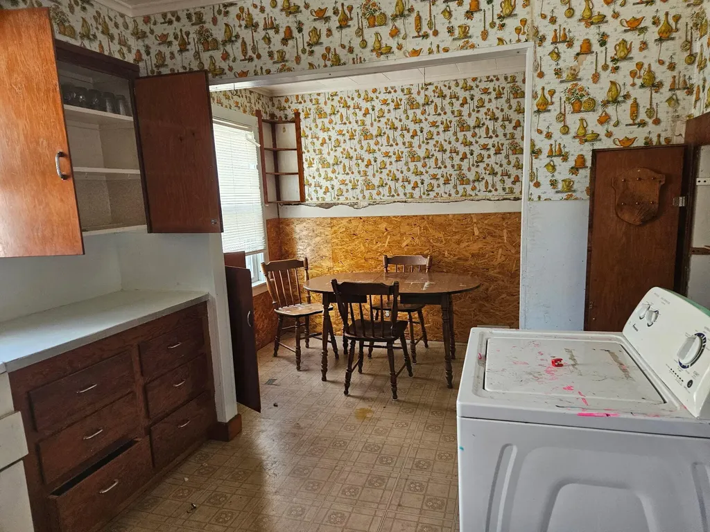 176 Bowdoin Street Millinocket ME 04462