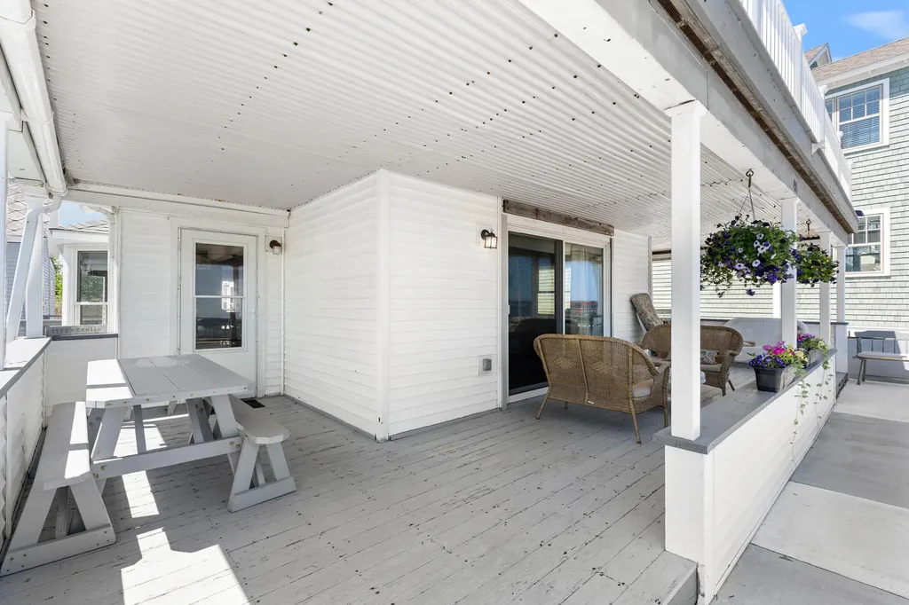 403 Webhannet Drive Wells ME 04090