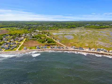 403 Webhannet Drive Wells ME 04090