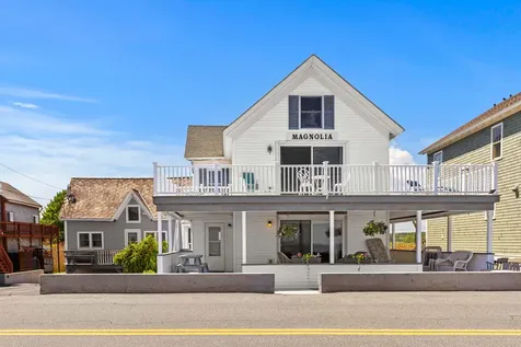 403 Webhannet Drive Wells ME 04090