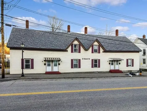21 Bond Street Augusta ME 04330
