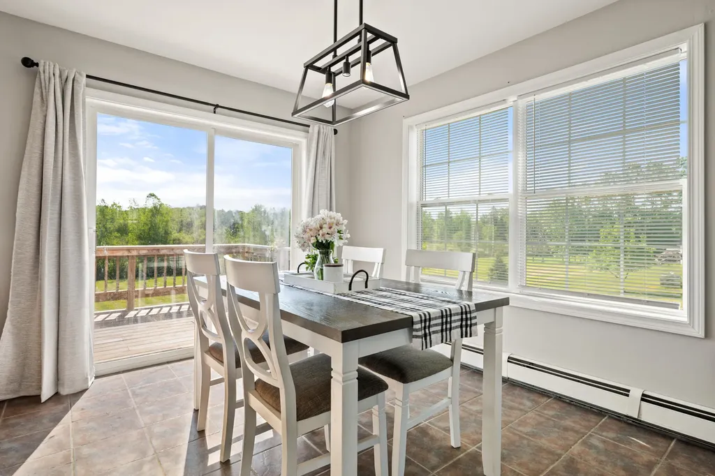 4 Maefield Lane Hudson ME 04449