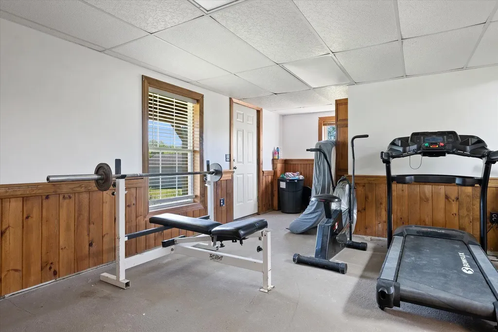 4 Maefield Lane Hudson ME 04449