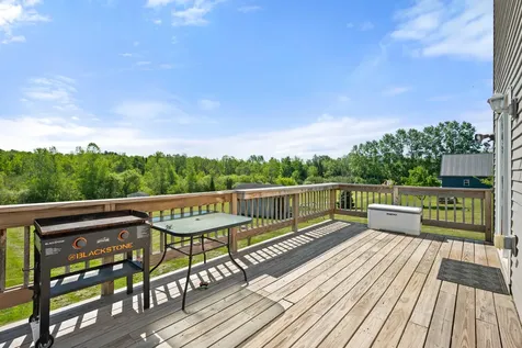 4 Maefield Lane Hudson ME 04449