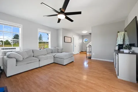 4 Maefield Lane Hudson ME 04449