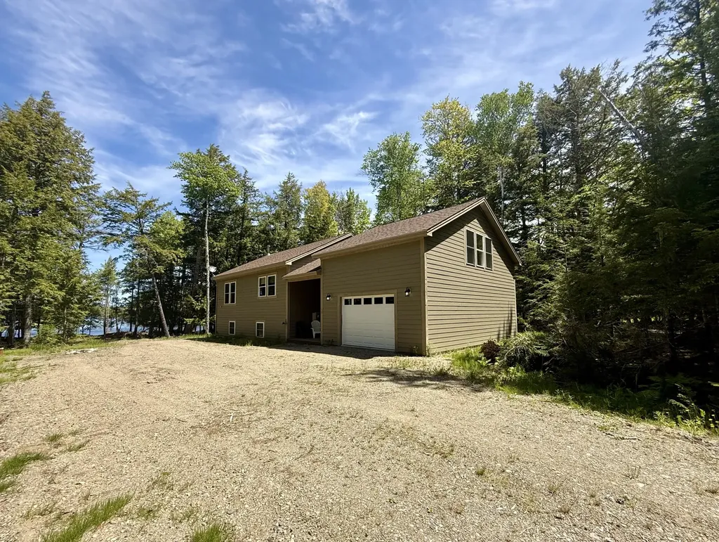 15 Crowe Lane Princeton ME 04668