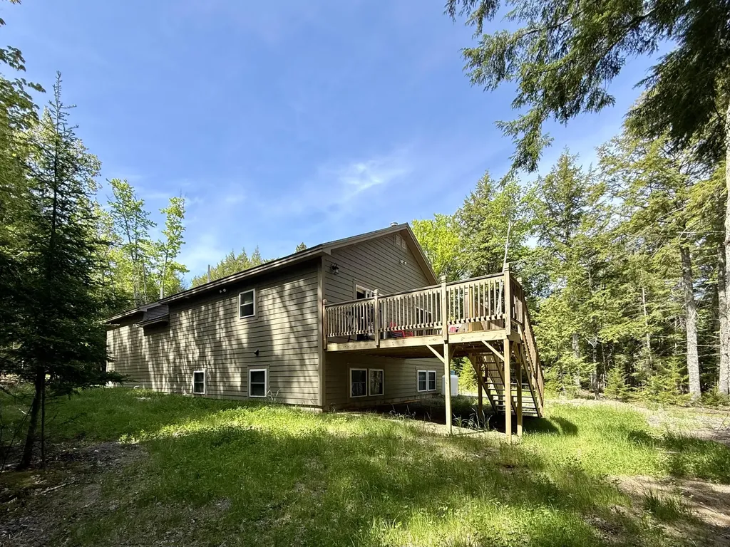15 Crowe Lane Princeton ME 04668