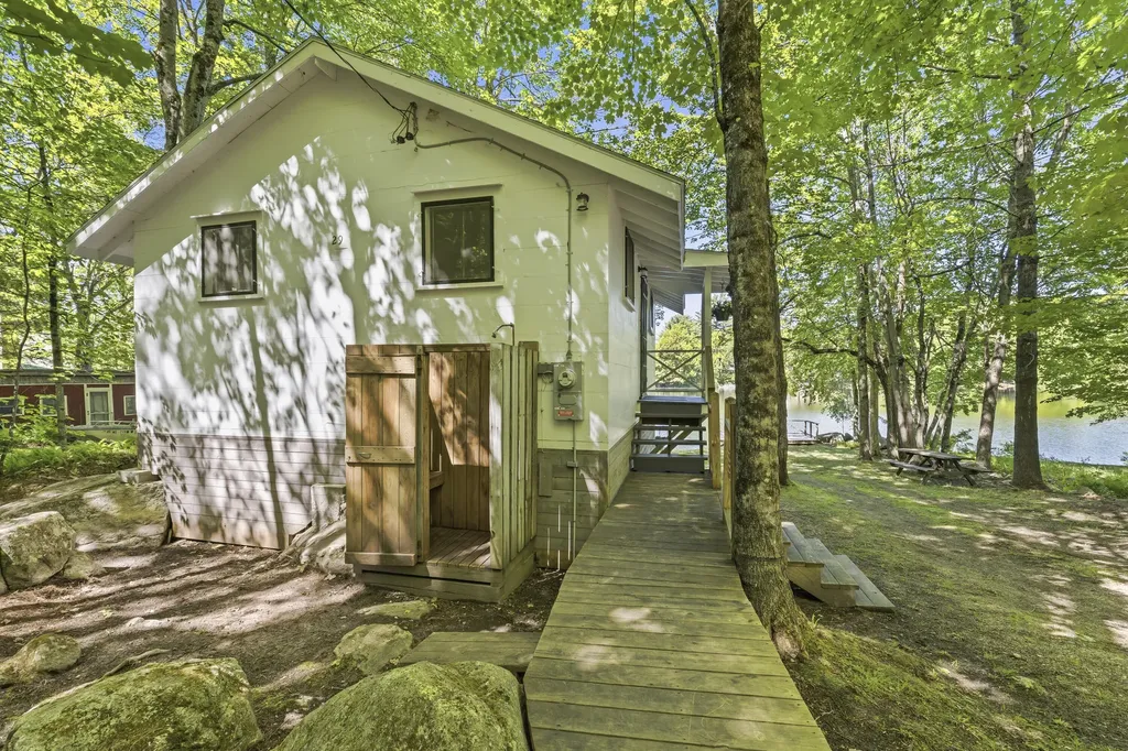29 Thomas Road Greene ME 04236
