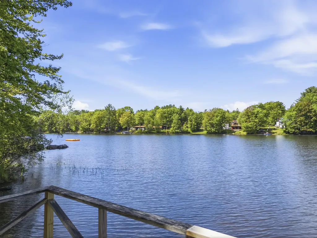 29 Thomas Road Greene ME 04236