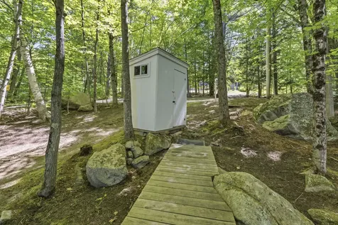 29 Thomas Road Greene ME 04236