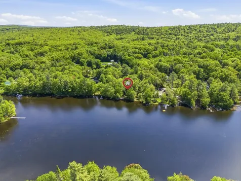 29 Thomas Road Greene ME 04236