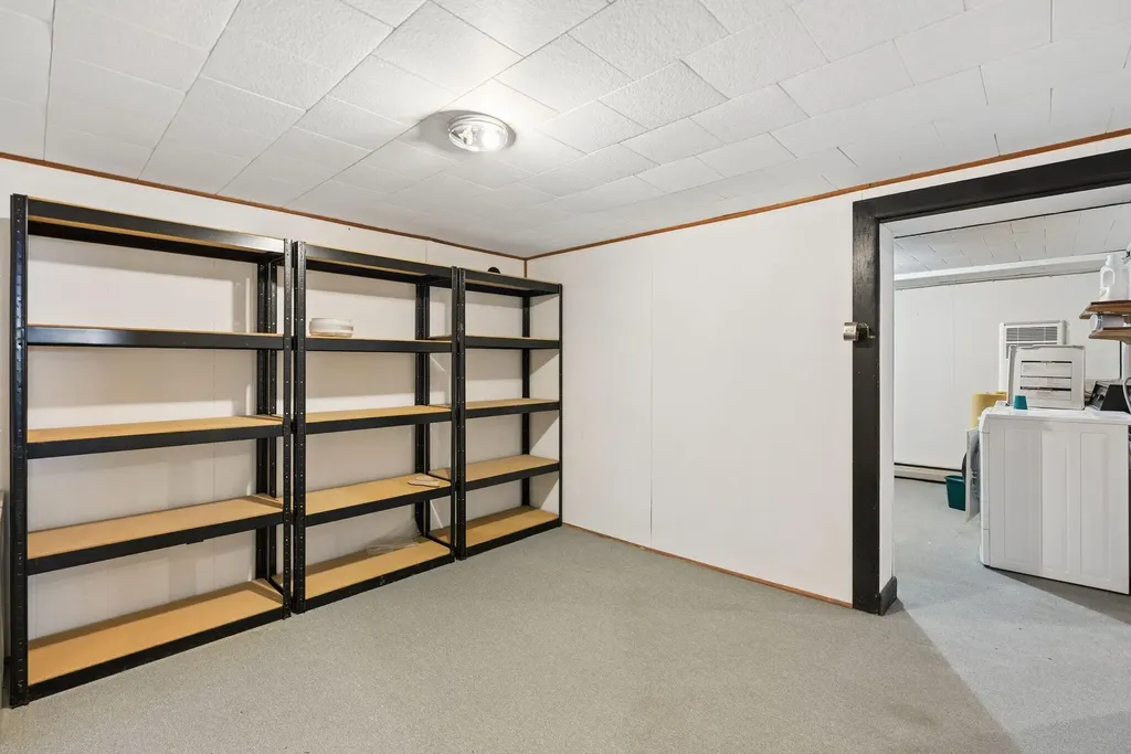 30 Macmillan Drive Brunswick ME 04011