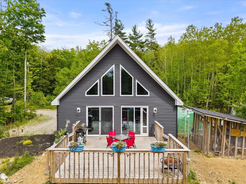 89 Wickett Farm Road Bucksport ME 04416